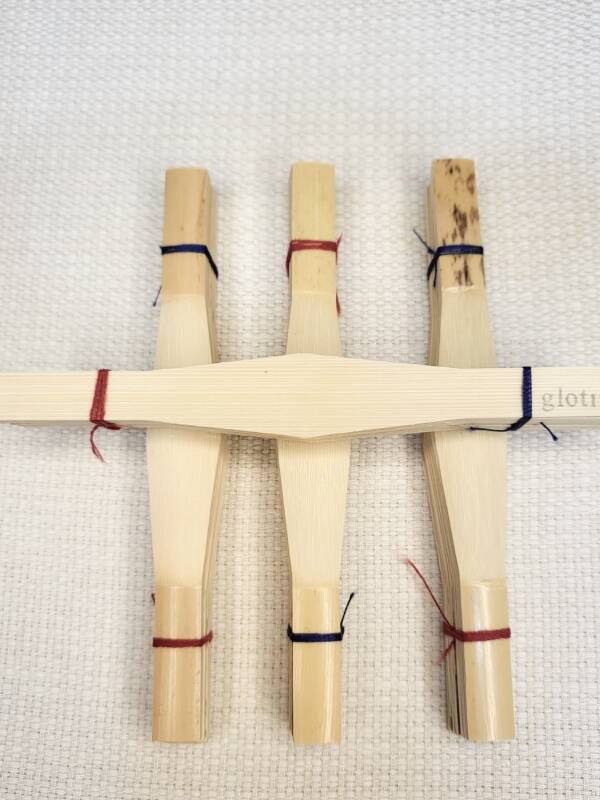 Canas goivadas, formadas e raspadas "Glotin"